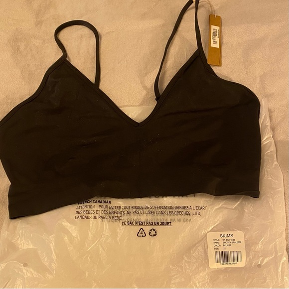 NWT SKIMS Smooth Bralette. Size 3X, Color Eclipse (Black) - Picture 2 of 5